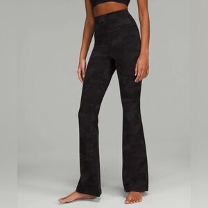 lululemon Groove Super-High-Rise Flared Pant Nulu Camo Print